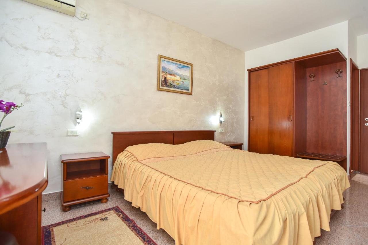 Hotel Suzana בודווה מראה חיצוני תמונה