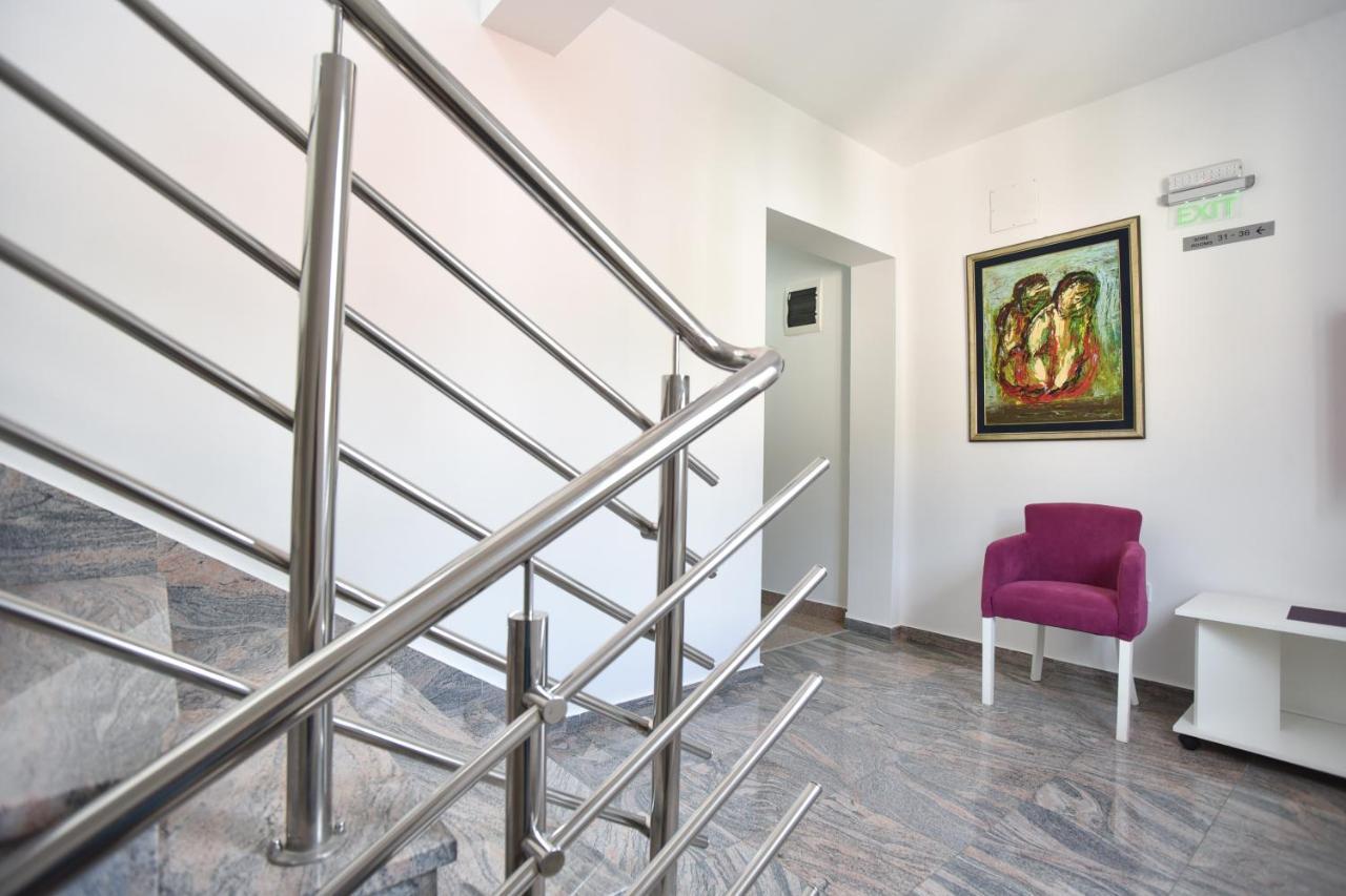 Hotel Suzana בודווה מראה חיצוני תמונה