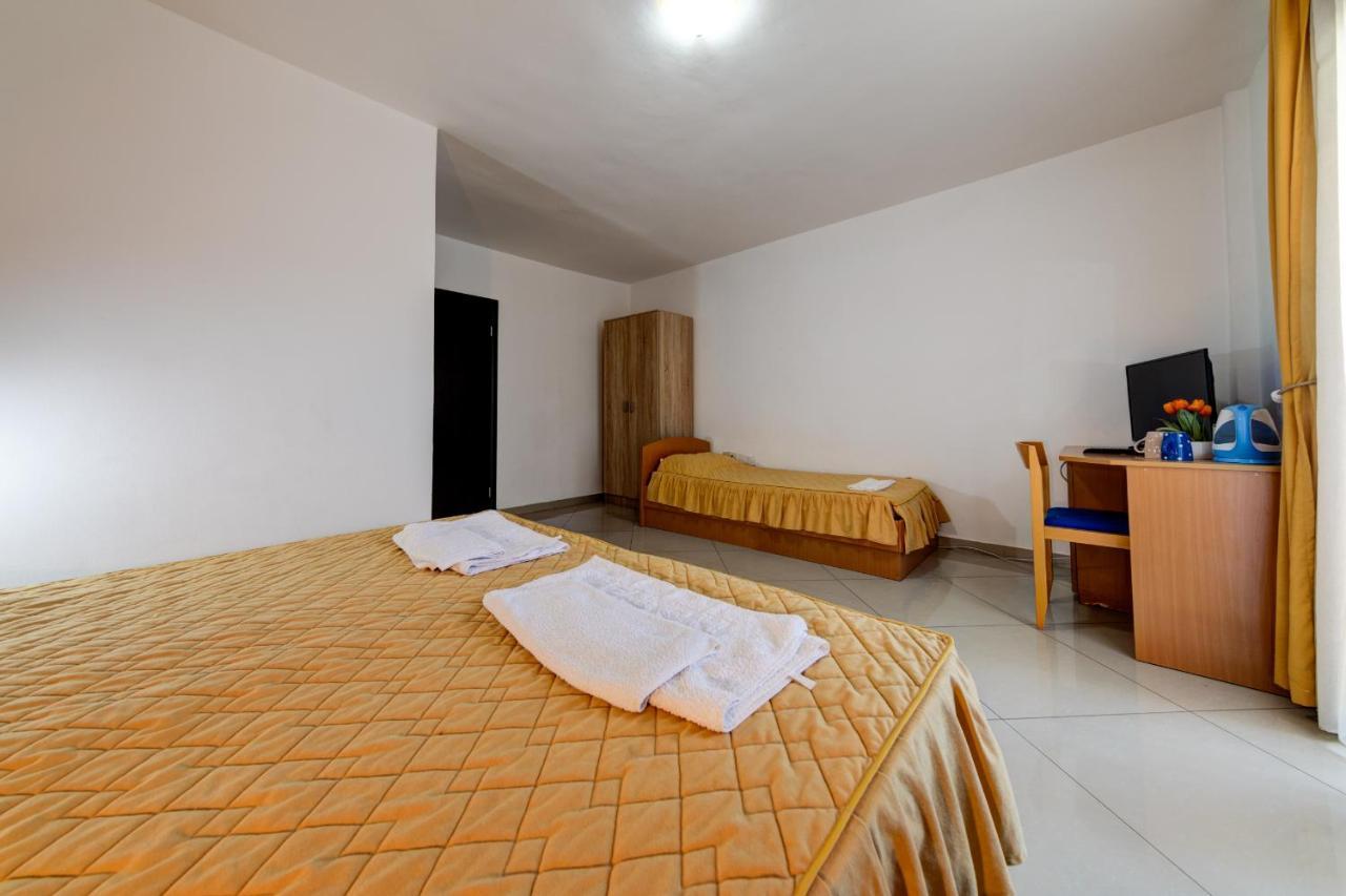Hotel Suzana בודווה מראה חיצוני תמונה